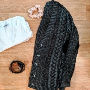 Olive&Oak Oversize Chunky Knit Cardigan w/buttons